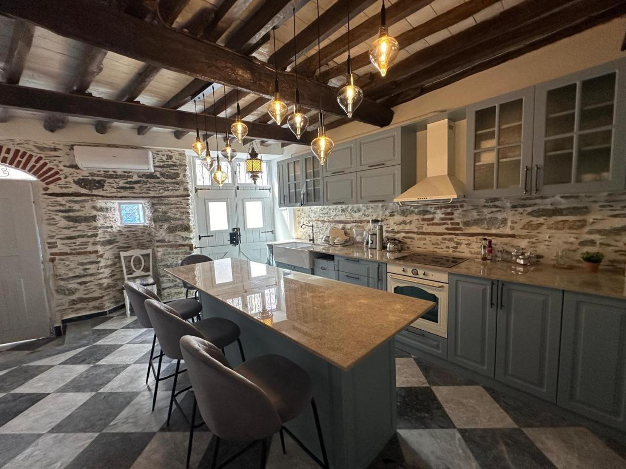 Вилла Plomari Nomad House Экстерьер фото